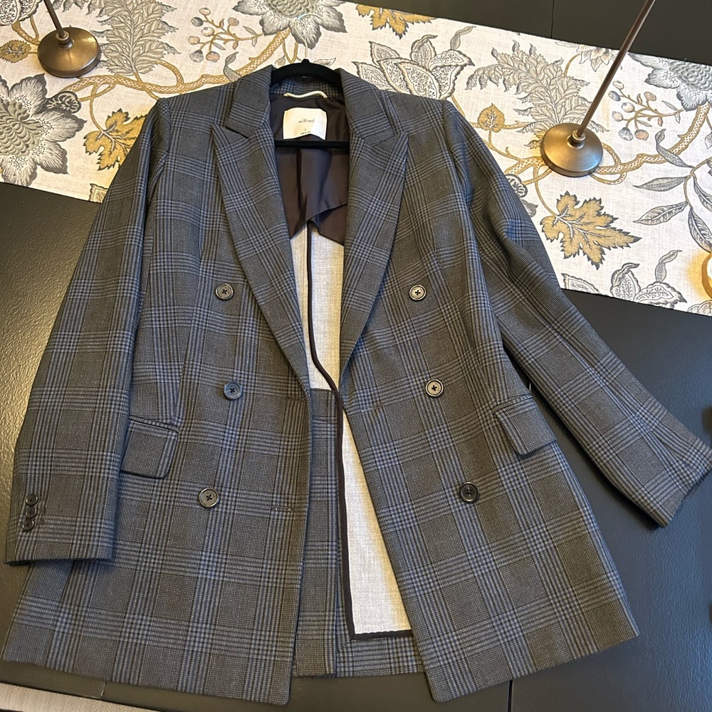Aritzia Wilfred Margaux Double-Breasted Plaid Blazer size 2 CL